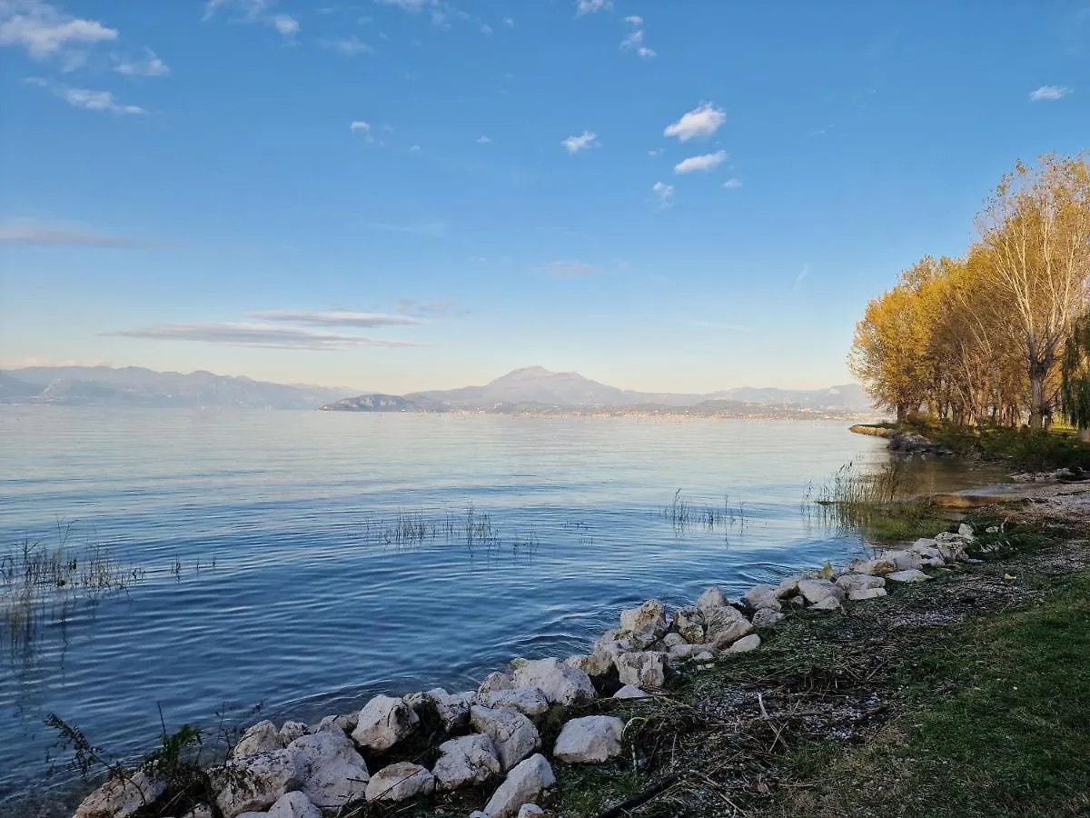 Appartamento Casa Vittoria Sirmione Punta Gro Con Piscina 0*,  Italia