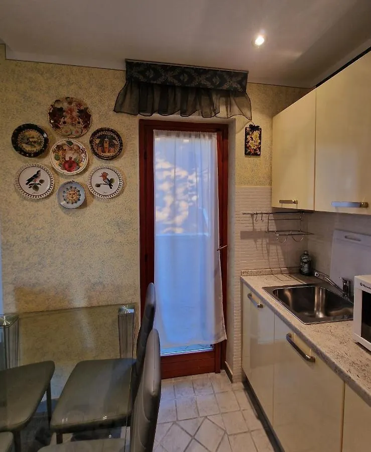 Appartamento Casa Vittoria Sirmione Punta Gro Con Piscina